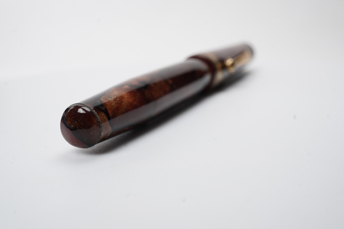 A Wahl Eversharp Doric fountain pen, lever filler with 14ct. gold nib